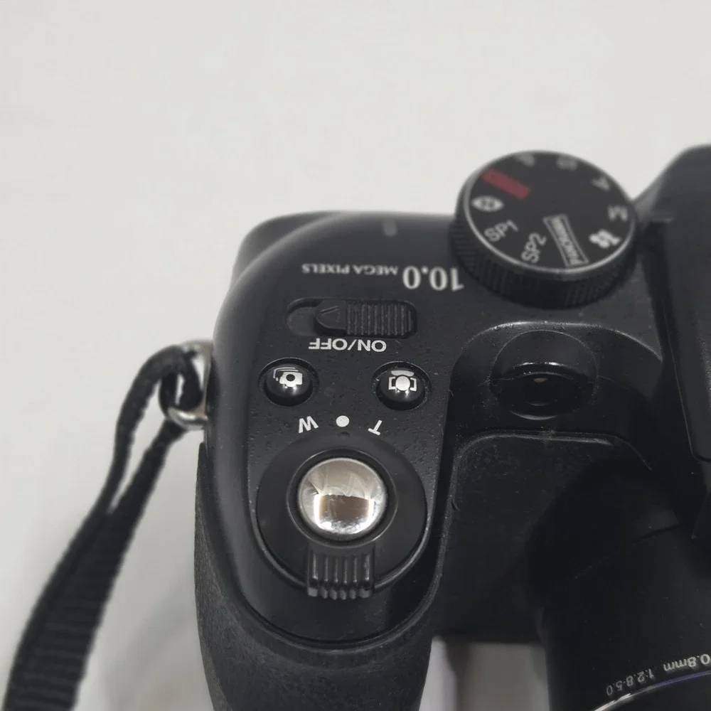 VTG Fujifilm FinePix S1000fd 10.0MP Digital Camera Black 12x‎ Zoom Tested PWC
